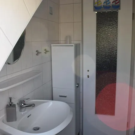 Haus-am-dorfteich-kopendorf-wohnung-2 *